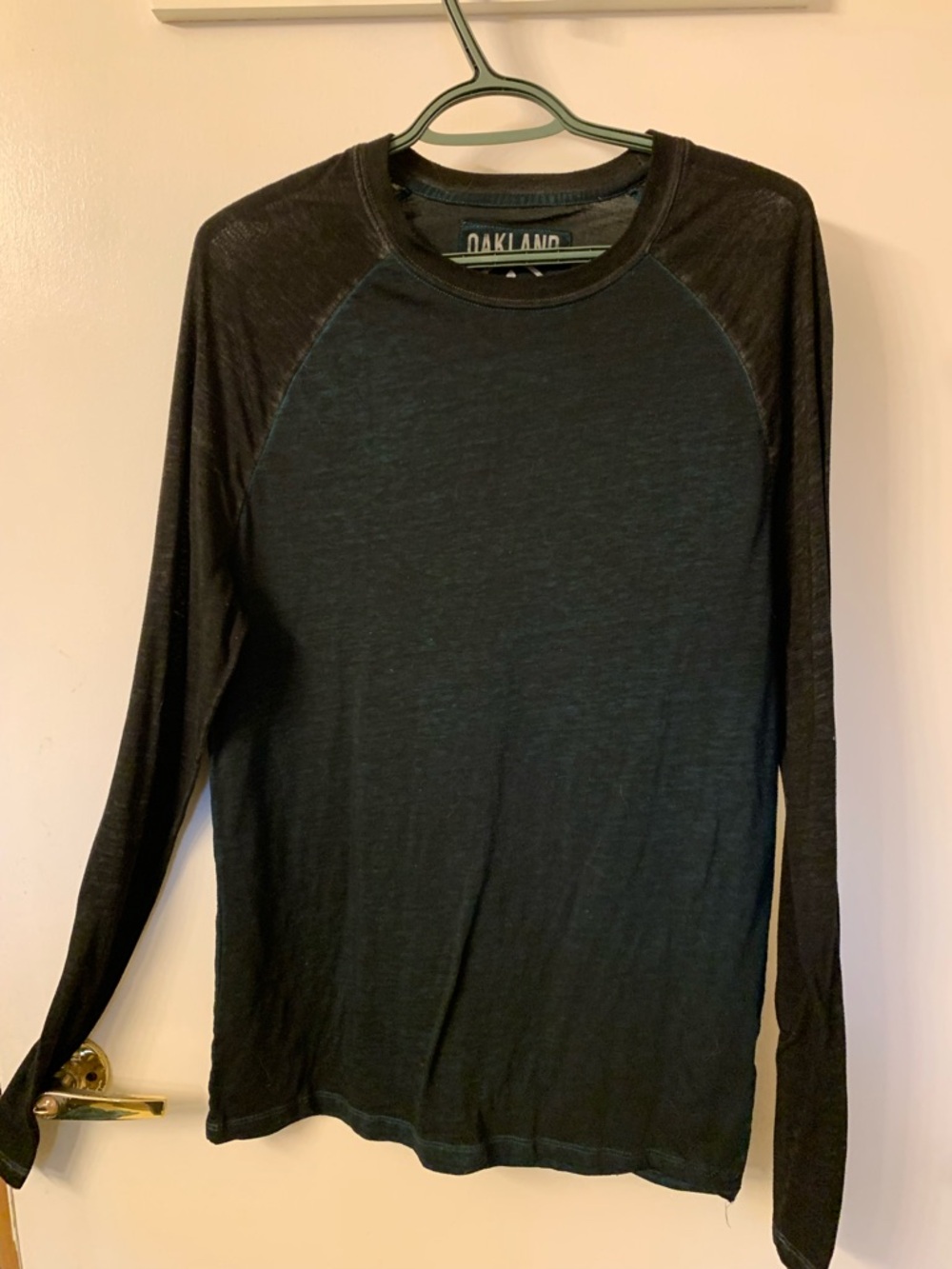 Oakland Long Sleeve Raglan Tee - Charcoal Black